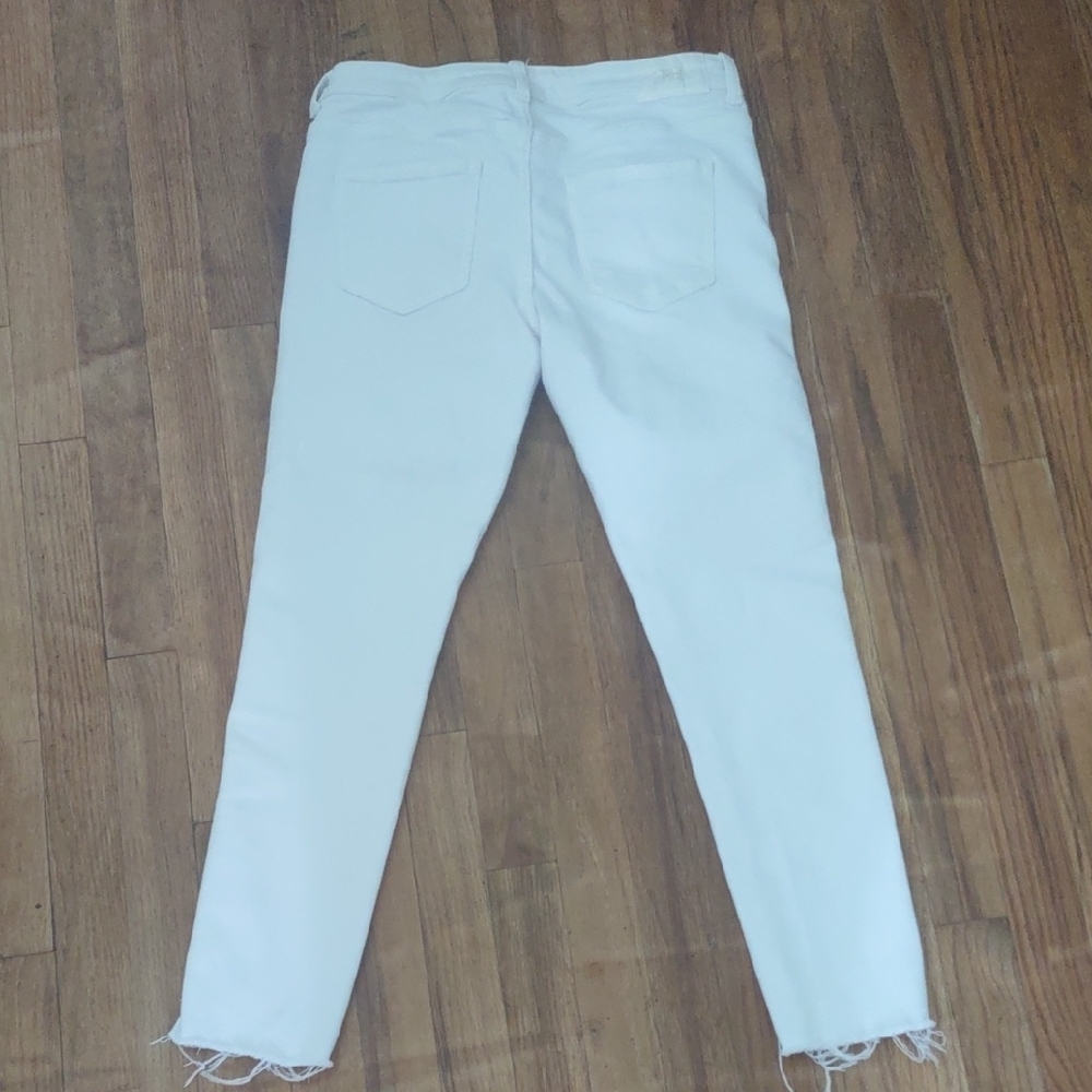 Zara Crisp White Denim Jeans - Size 8 - Picture 6 of 6